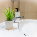 Baño del apartamento turístico El Barro Colorao en Segura de León